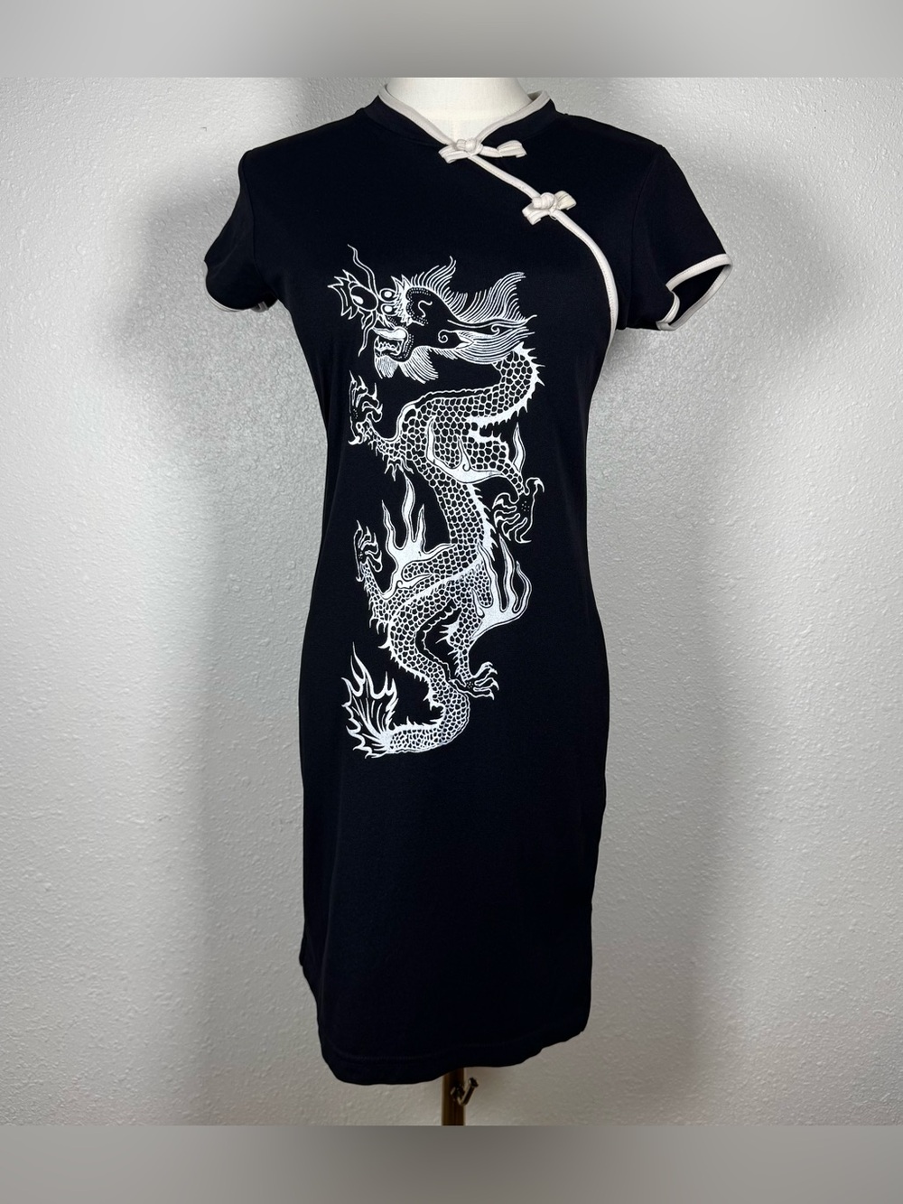 Vtg 02 DNBK Donna Bangkok Dragon Cheongsam Dress Y2K Black White Qipao mall goth